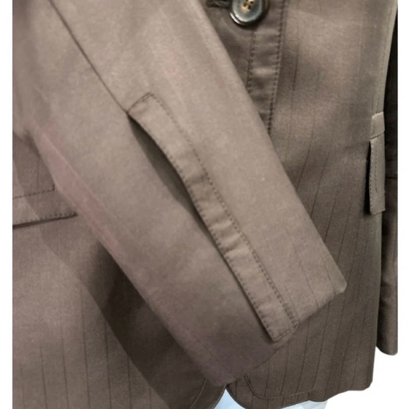 Gucci Size 40 Brown Silk 1 Button Pinstripe Women's Blazer Jacket - Picture 3 of 5